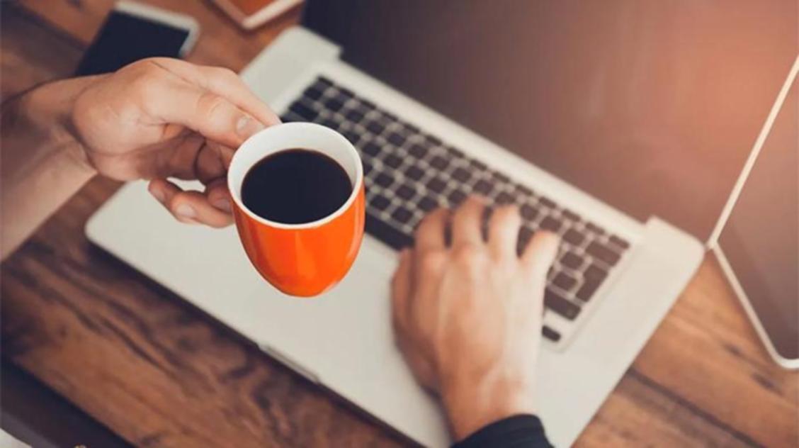 Praktische Programmierung und Code-Entwicklung in Microservices-Umgebung